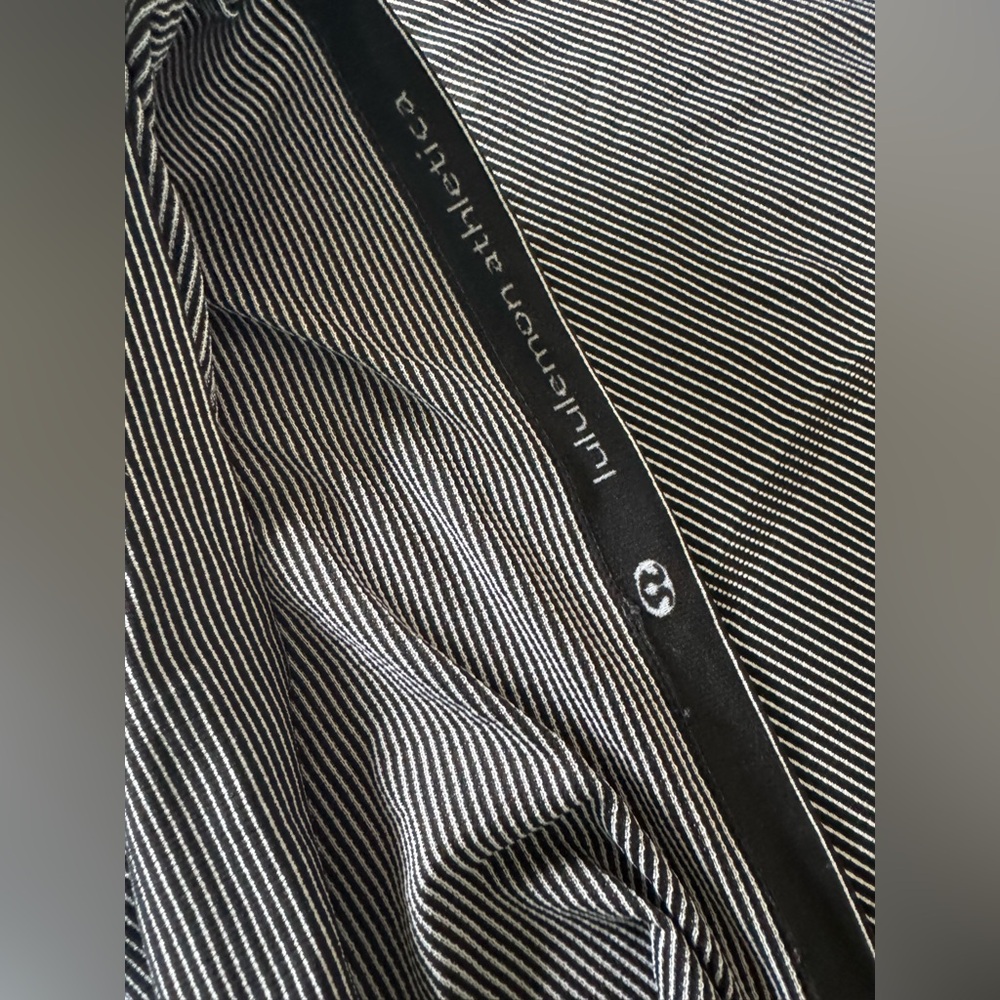 Lululemon top - Picture 3 of 10